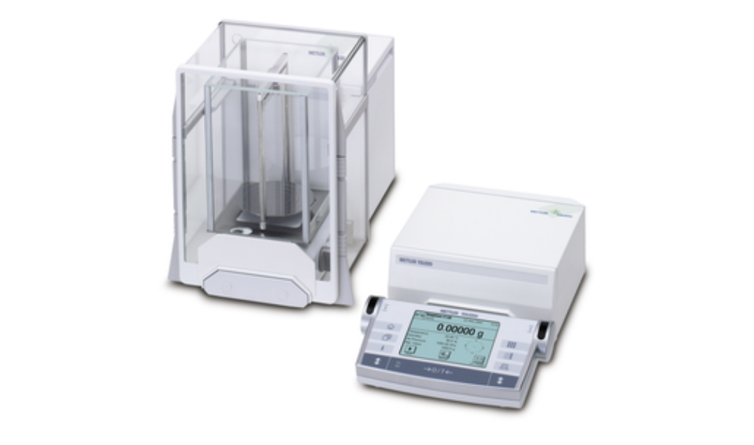 comparator mass